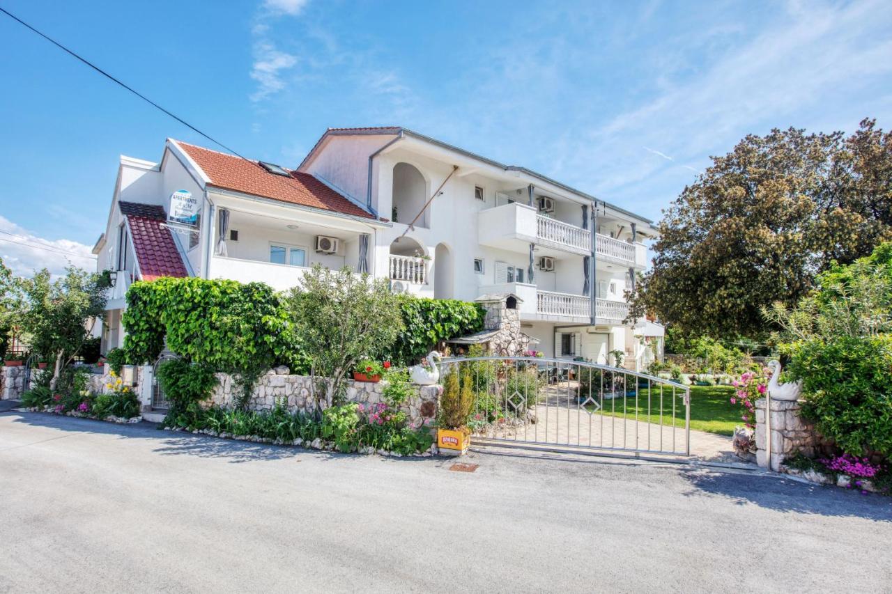 Apartments With A Parking Space Zablace, Sibenik - 4219 Exterior foto