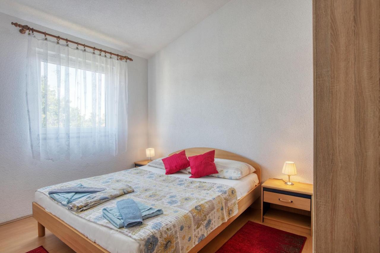 Apartments With A Parking Space Zablace, Sibenik - 4219 Exterior foto